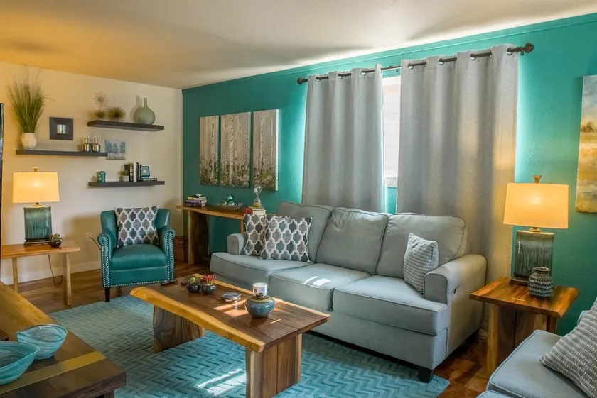 The Teal Retreat - Near Bozeman Airport & I 90 - Image 1