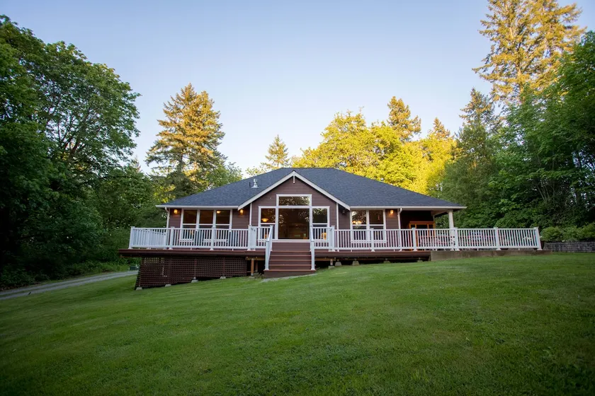 Secluded 3 acre retreat (Hazelside) - Image 1