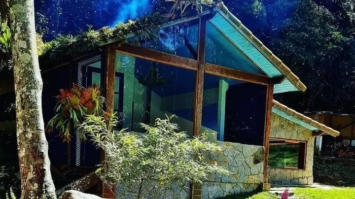 Cozy house (Petrópolis) with lakes and pool - Image 1