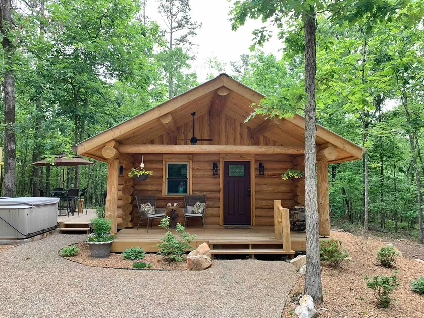 Log Cabin in the woods 4 miles to lake Ouachita - Image 1
