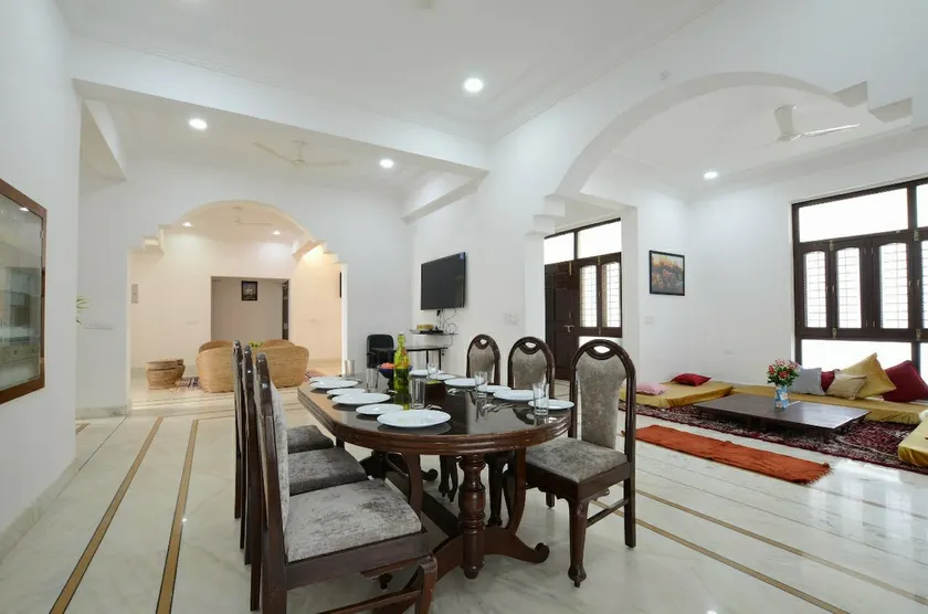 Private Pool Villa in Udaipur With Aravalli View - Image 1
