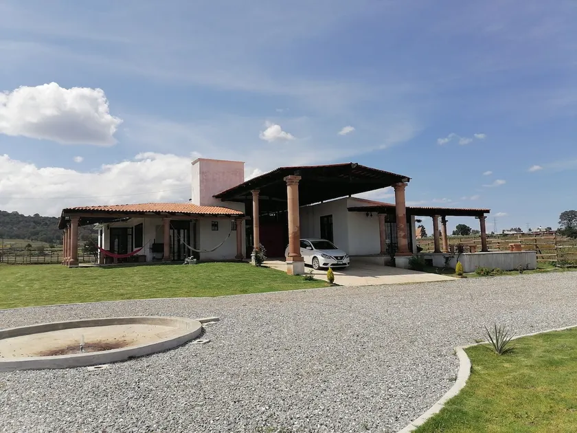 Casa Lago in a Magical Village - Image 1