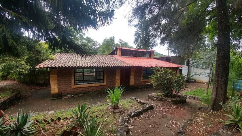 RUSTIC CABIN WITH POOL IN TAXCO - Image 1