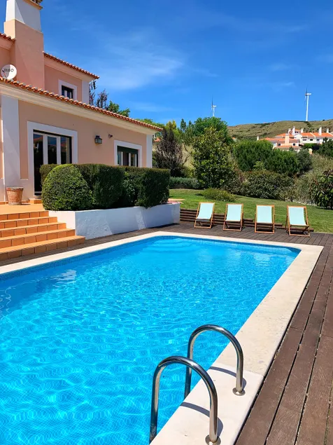 Villa with swimming pool in Golf Resort - Image 1