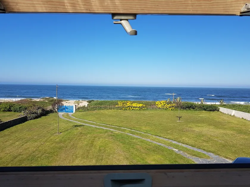 STRANDHAUS-VILA TUN CONDE-PORTO - Image 1