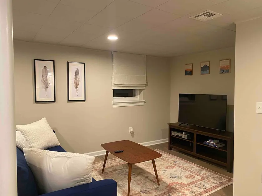 Cozy Basement Apt, Walk to UVA - Image 1