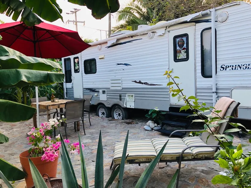 1 Bedroom Camper Swim Sand Beach/Ocean/Surf Break! - Image 1