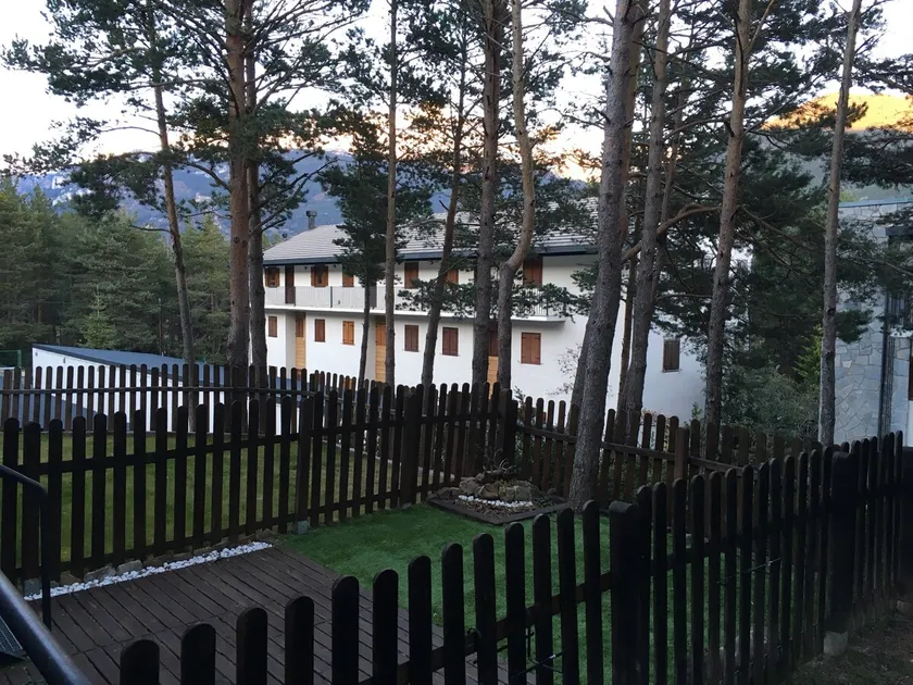 Duplex with Garden in Villanúa, near Jaca. - Image 1