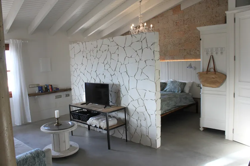 75m2 loft with terrace, mountain views. - Image 1