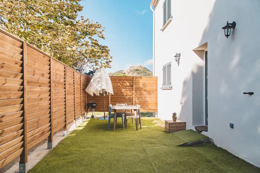 Beautiful apartment with terrace – sleeps 4 - Image 1