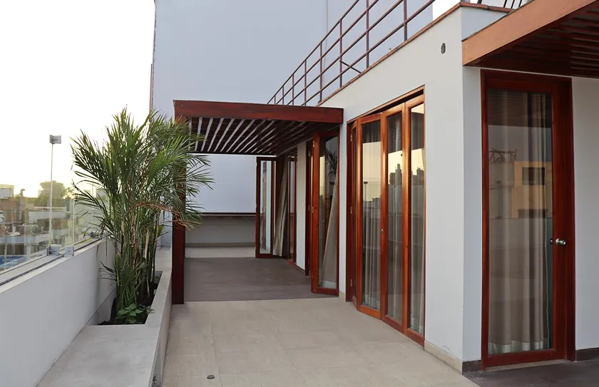 Well-equipped suite apartment, San Borja - Image 1