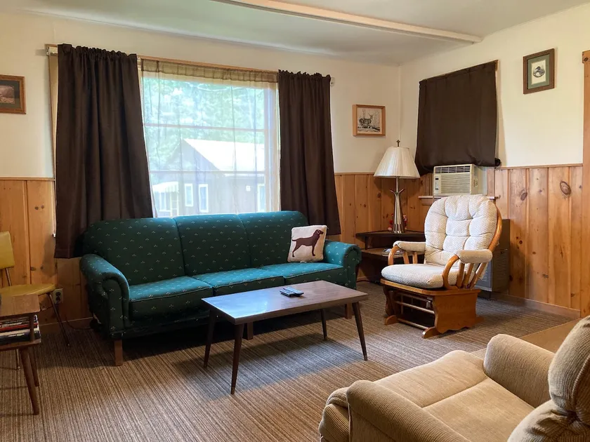 Country Cabin on the Chippewa Flowage, Hayward WI - Image 1