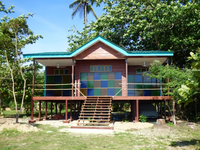 Beach house by the Sea - Image 1