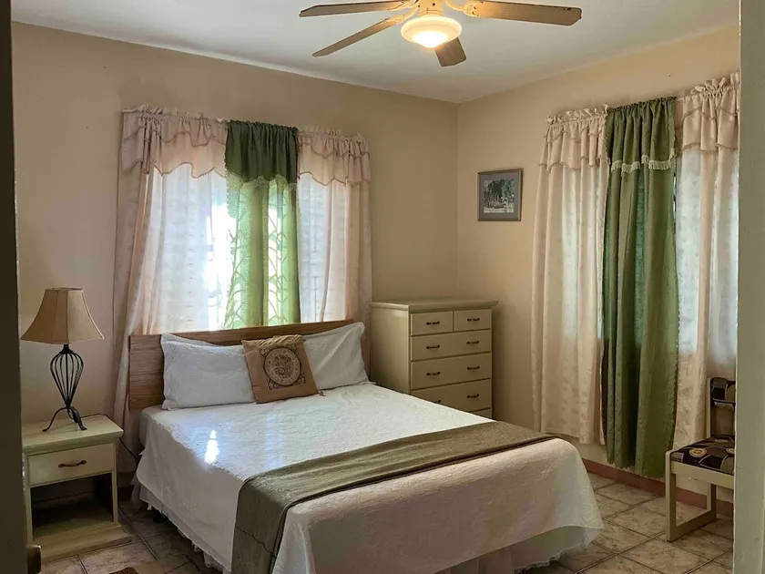 1 Bed Flat at Coconut Villa - Image 1