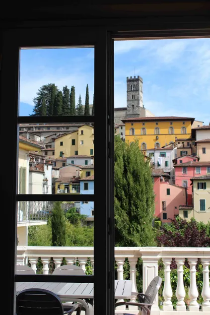 * Apartment in Barga Old Town with amazing views - Image 1