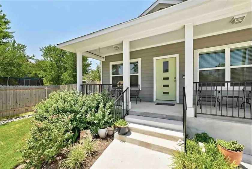 Stone’s Throw Stay -  Less than a Mile from Lake LBJ - Image 1