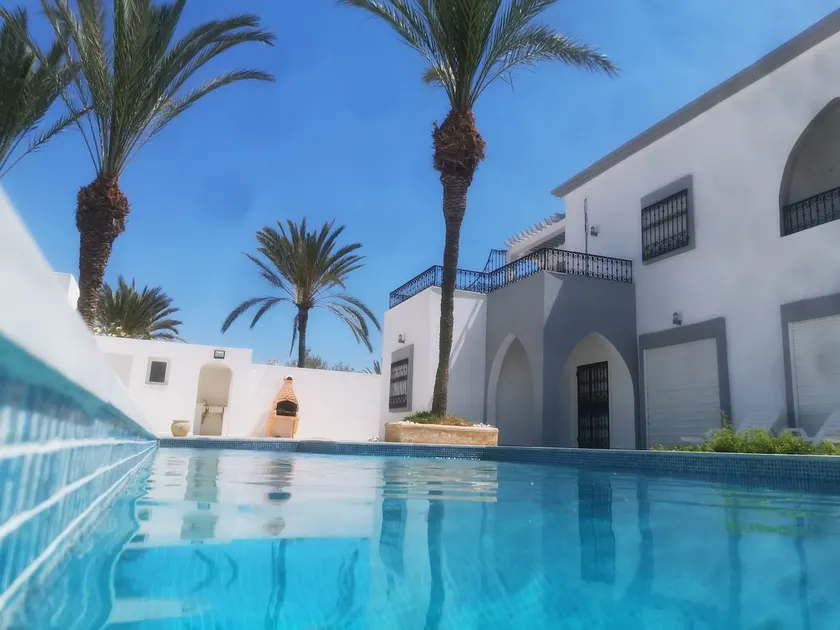 Villa with pool ”Djerba la douce” not overlooked - Image 1