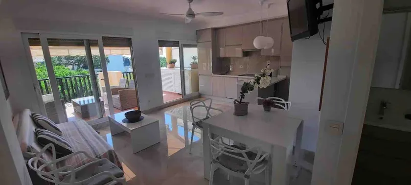 Marbella beachfront apartment Romana Playa Elviria - Image 1