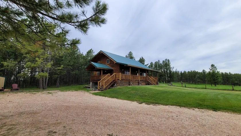 Jewel Lodge-Horse & Pet Friendly, Hot Tub - Image 1