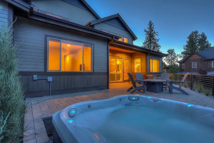 Closest to Bachelor. 8 min to town. Spa. DogsOk! - Image 1