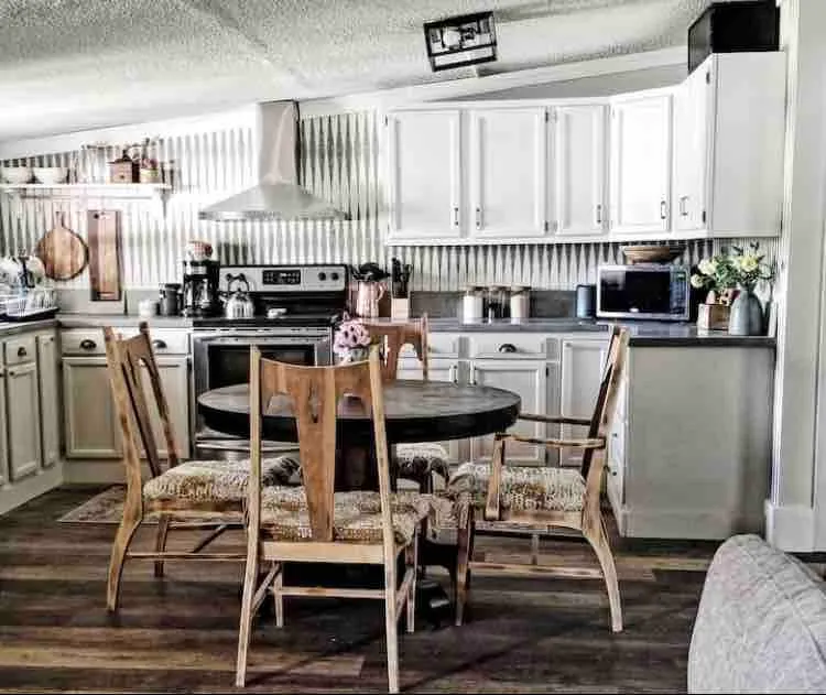 LOFT🌿 Peaceful & charming 1.4 mi from I-81 Exit29 - Image 1