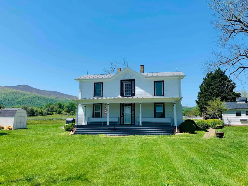 *flash sale* Farmhouse, epic views, 151, sleeps 14 - Image 1