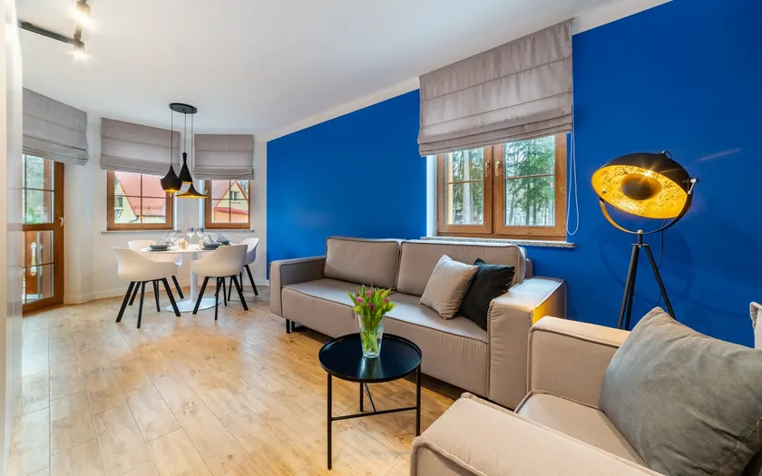 Safir apartment with balcony, close to the center - Image 1