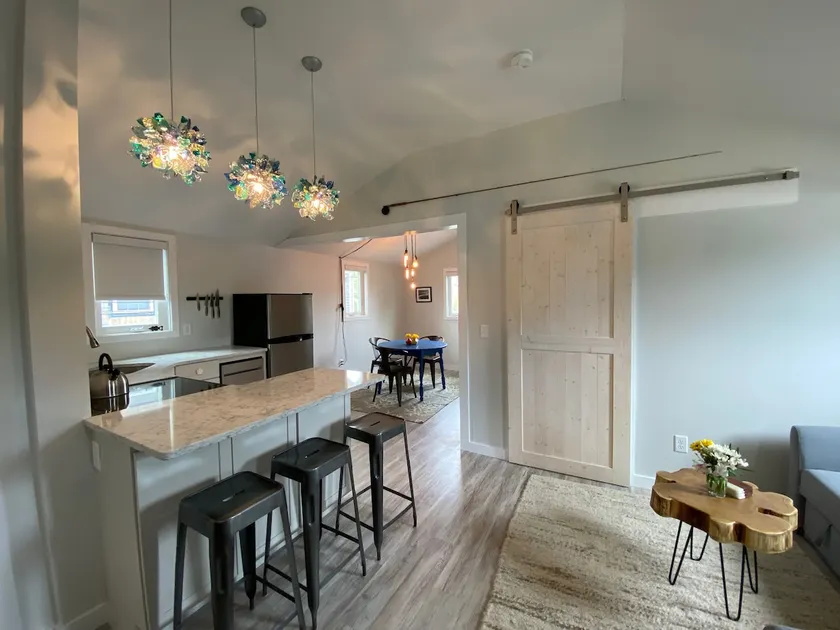 Newly Renovated Apartment in the heart of Edgartown on the Bike Path!  - Image 1
