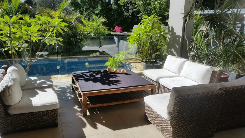 Scarborough Tropical Retreat Close to Beach! - Image 1