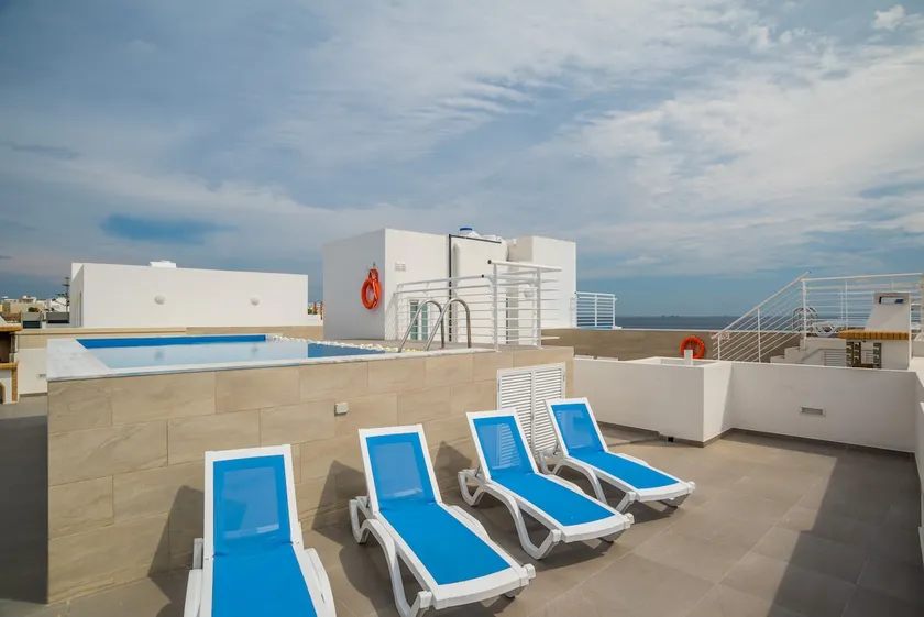 A marca espetacular nova villa contemporânea situado em frente ao mar! - Image 1