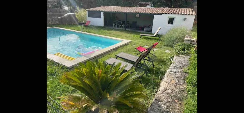 Villa with summer kitchen and pool near Aix - Image 1
