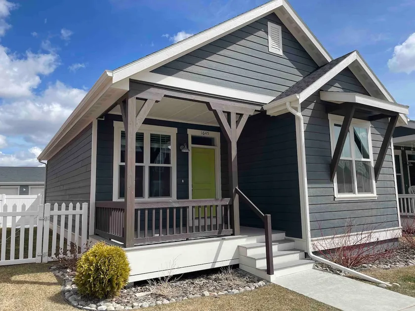 Kid Friendly Kottage w/ Yard. Next to Park/Trails - Image 1