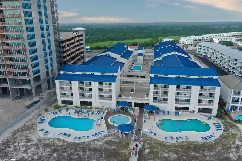 Enjoy Sunsets at Affordable 1BR/2BA Beach condo. - Image 1