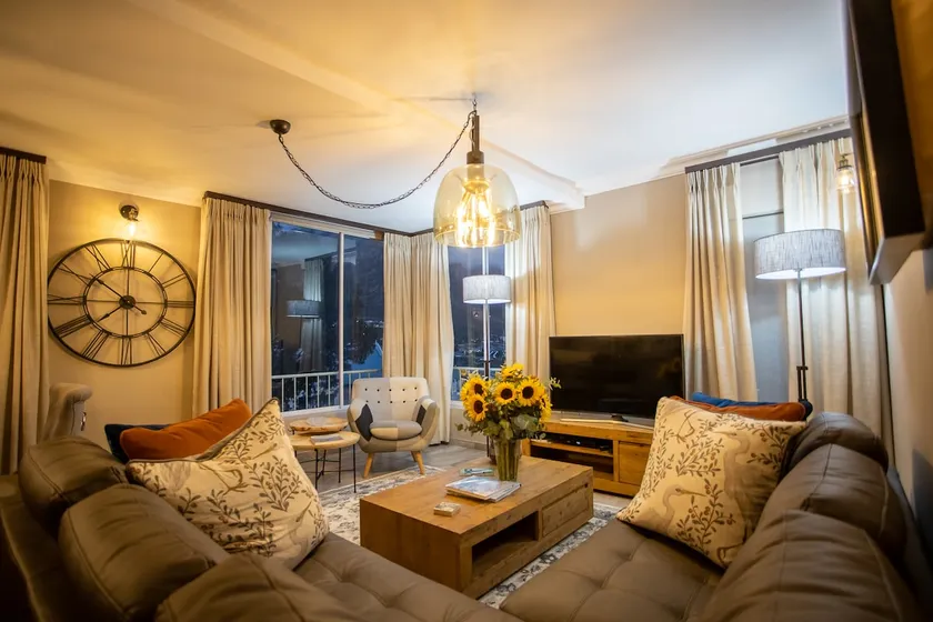 dk villas 2 The Boardwalk (Hout Bay) - Image 1