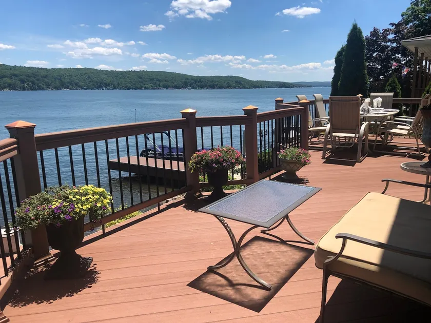 The Best Lake House! World Cup Visitors Welcome - Image 1