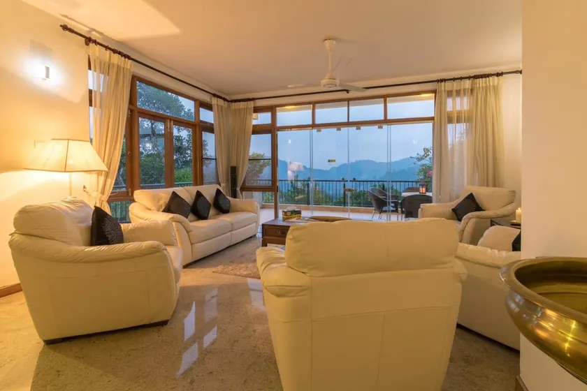 Mandarin Hill Residence - Image 1