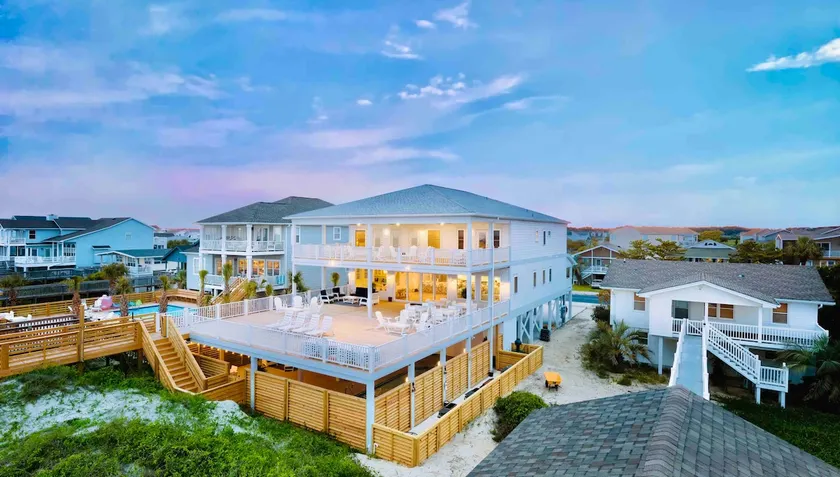 The Citrus Beach Club - Luxury Oceanfront Oasis - Image 1