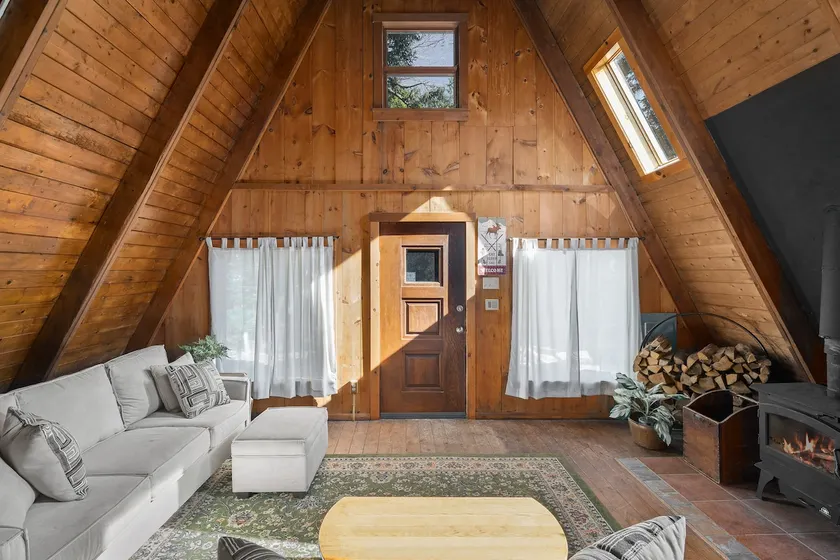 A-Frame Home,2mi from Mt.Snow w/Wood Burning Stove - Image 1