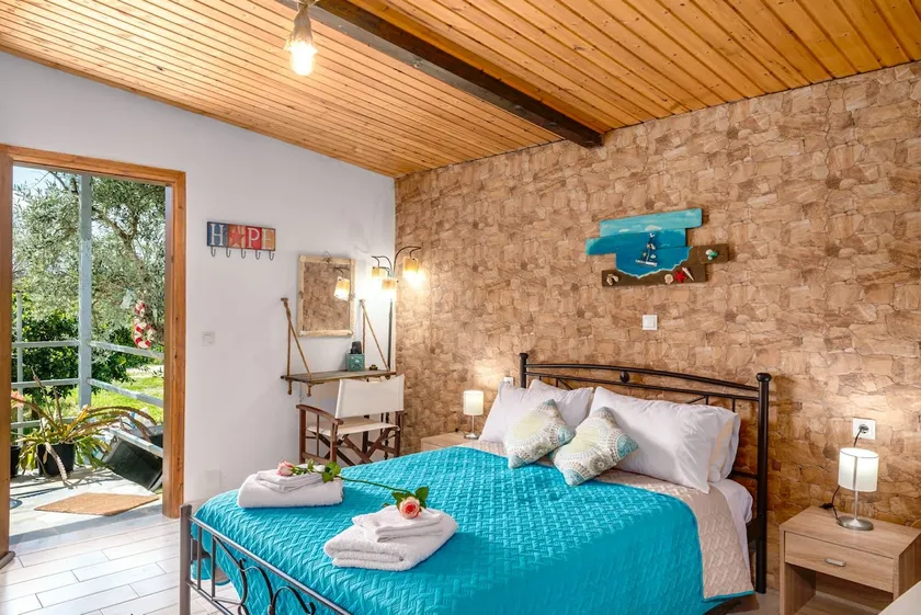 Pelouzo apartment - Image 1