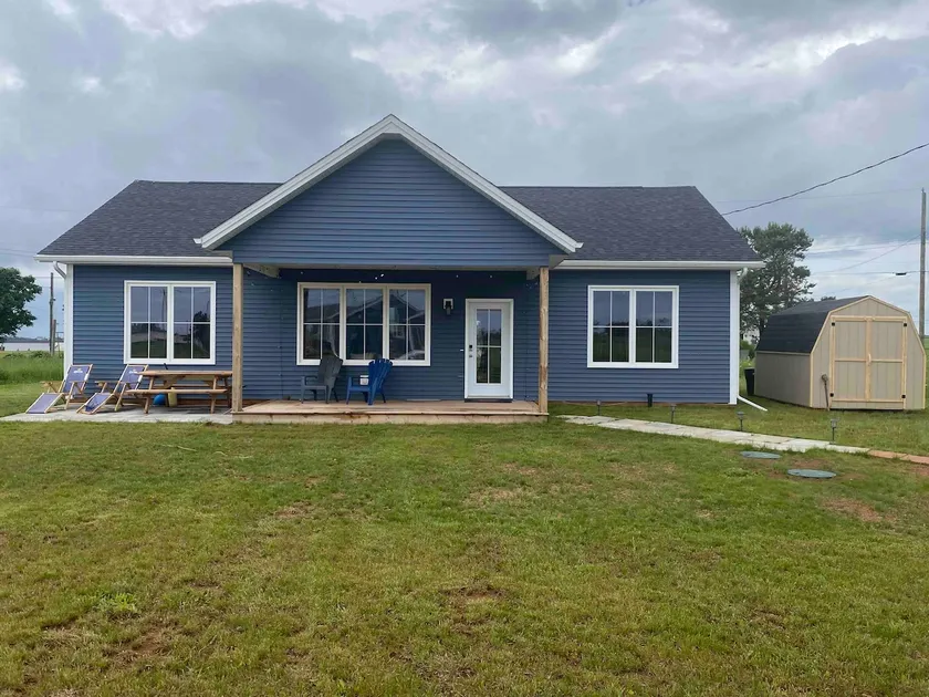 Whale’s Tail - 4 bedroom oceanside brand new home - Image 1