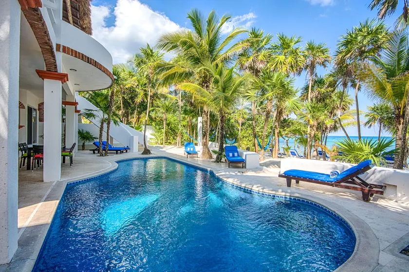 Luxury Oceanfront Akumal Sur Villa w/ Pool, Beach - Image 1