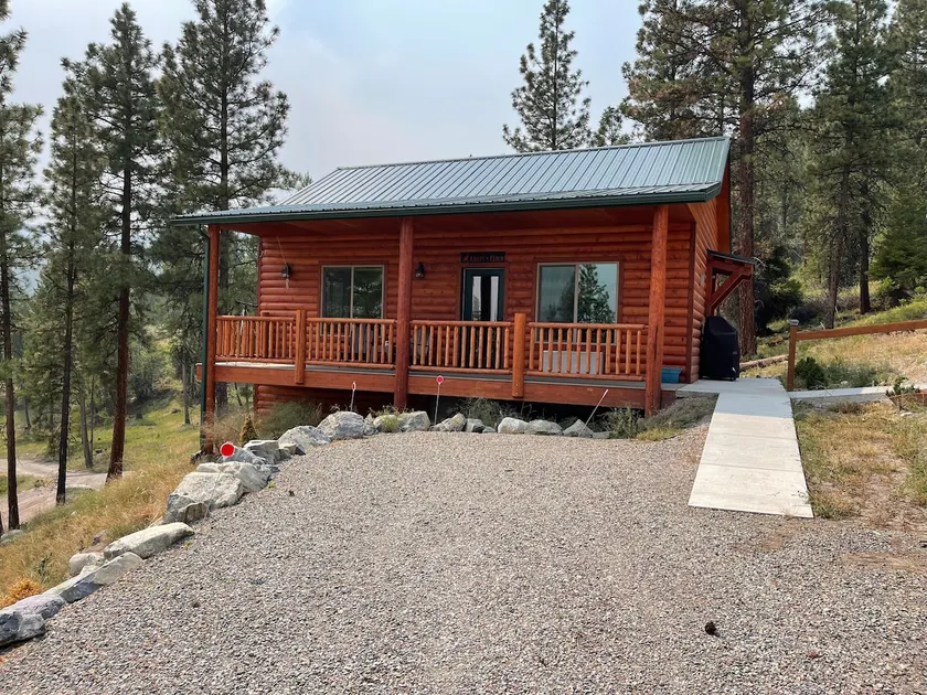 Falcon's Perch: Cabin with Views of Flathead Lake - Image 1