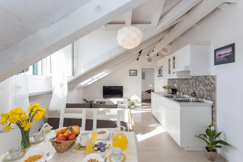 WHITE MAGIC for relaxed holiday - Image 1