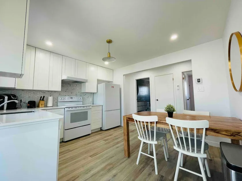 Super nice 2 bedroom appartement (2nd floor) - Image 1