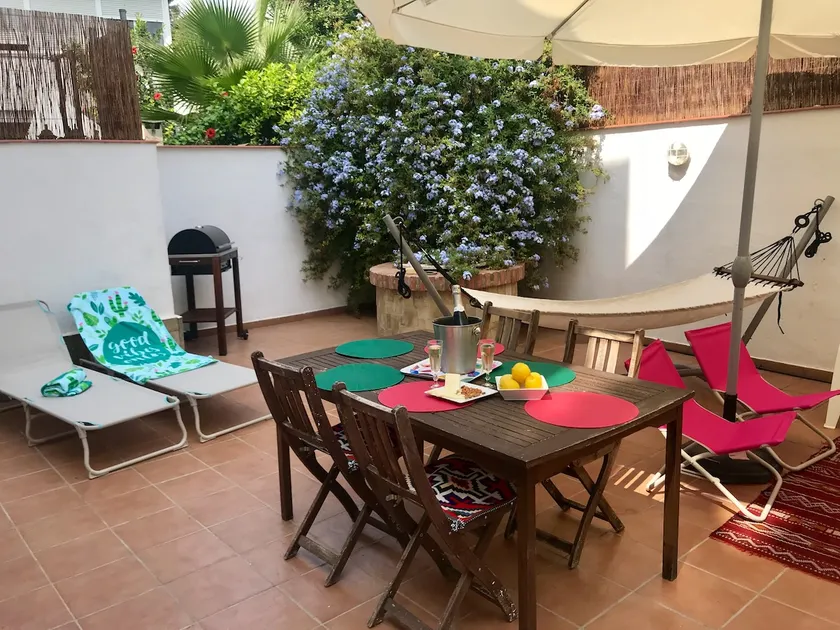 1mn to San Sebastián beach, balcony+private patio - Image 1