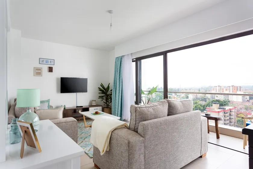 Lavington 1BR | King Bed, Wi-Fi, Gym, Pool, View - Image 1