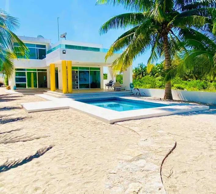 Villa Paciencia Beachfront House. - Image 1