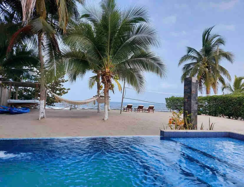 Casa Zular. Facing the Caribbean Sea. - Image 1