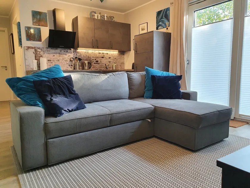 Cozy apartment with terrace, 2–4 guests - Image 1