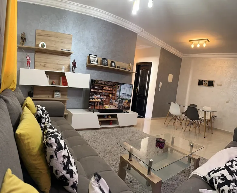 Modern City Apartment Near big marjan-netflix - Image 1